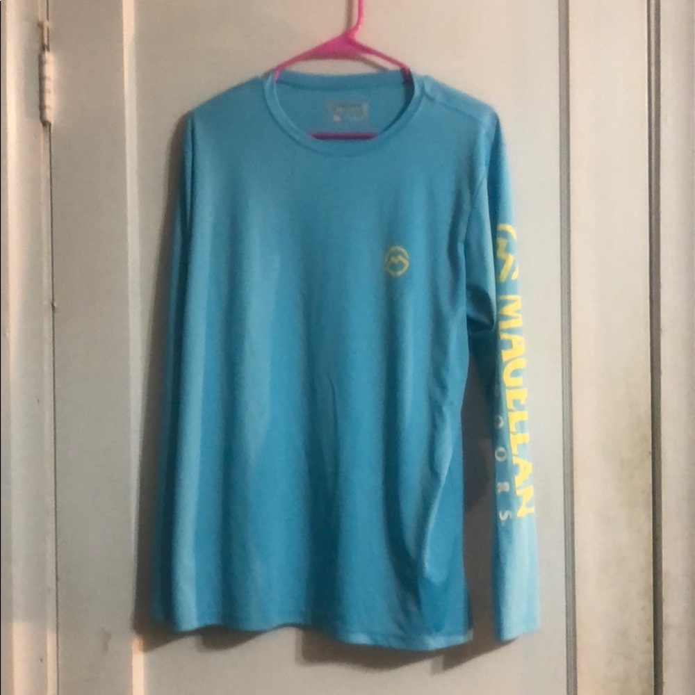 Long sleeve Magellan shirt for sale!